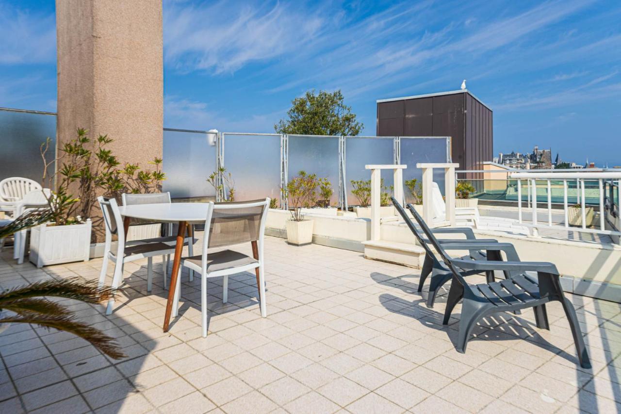 Residence Le Crystal Dinard Bagian luar foto