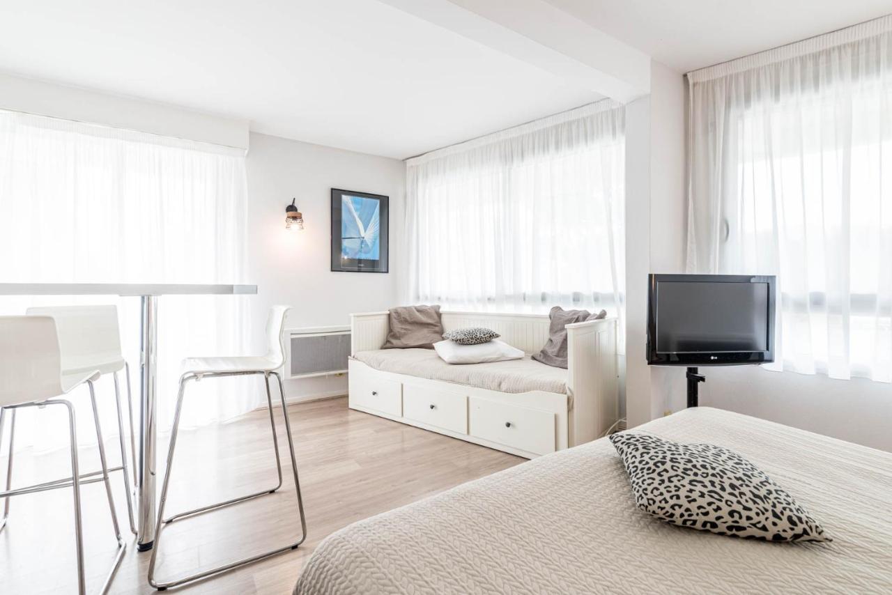 Residence Le Crystal Dinard Bagian luar foto