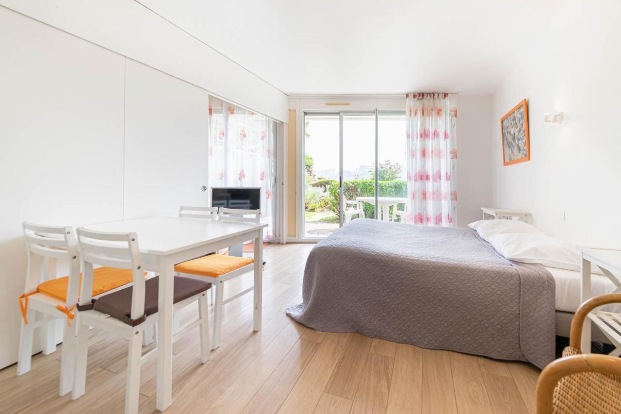 Residence Le Crystal Dinard Bagian luar foto